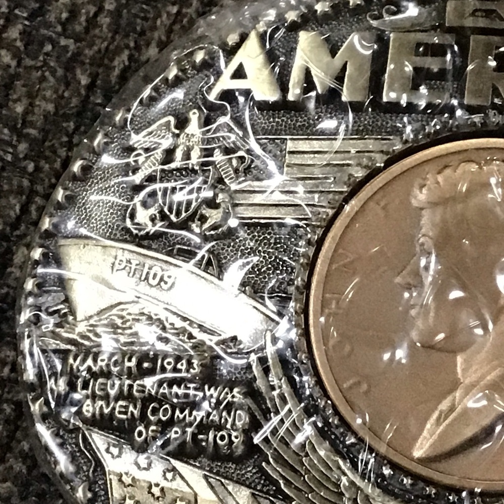 JFK American Commemorative 1st Edition Belt Buckle - Picture 7 of 7